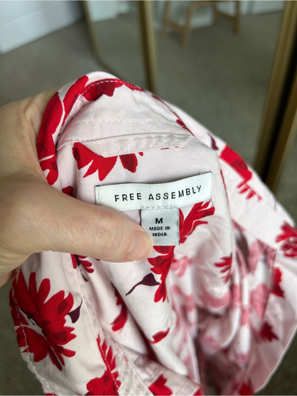 FREE ASSEMBLY Cotton Mini Shirt Dress Crossover Tie Detail Pink, Red Flowers | M - Picture 8 of 10